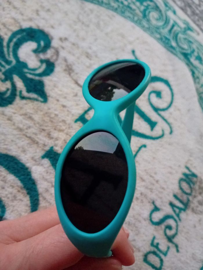 Lunettes bleues pour 12/18 mois - photo numéro 6