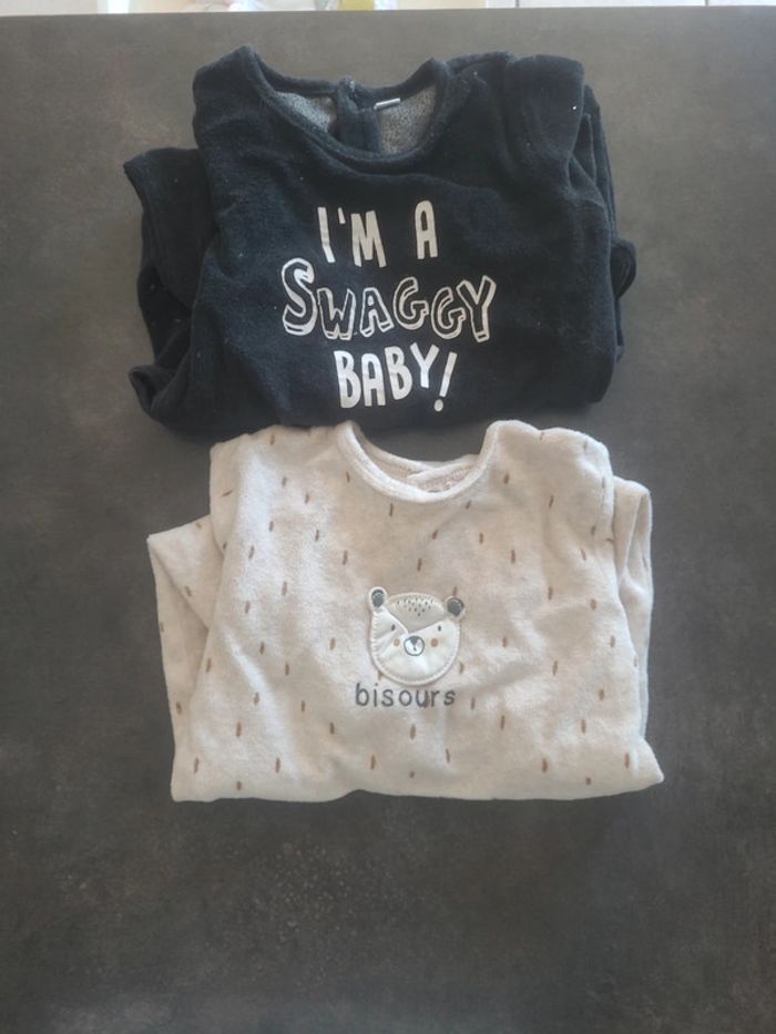 Lot pyjamas 9 mois