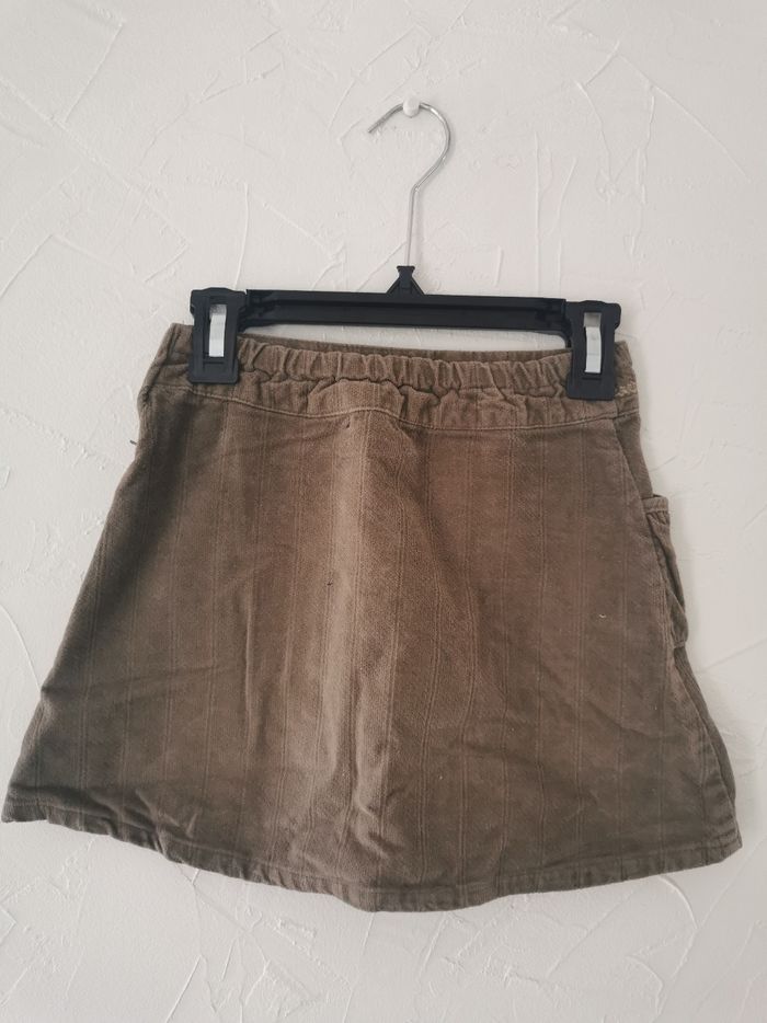 Jupe courte pour fille de 3 ans - photo numéro 2