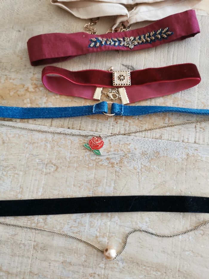 Lot de colliers - photo numéro 2