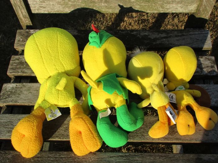 lot titi:mug neuf,peluches tb état,une de 1993 - photo numéro 4
