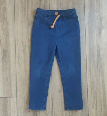 Pantalon bleu en toile