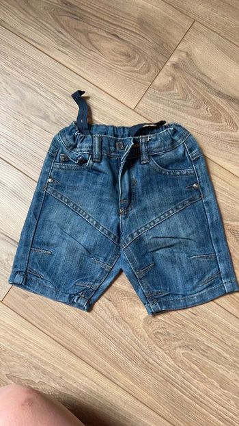 Short en jeans