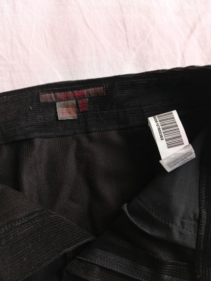 Jupe Zara basic taille 36 style velours - photo numéro 2
