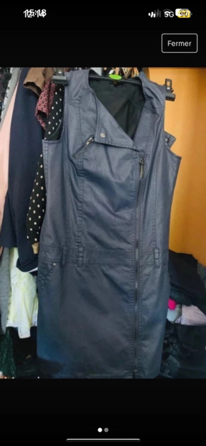 Très belle robe huilée Bonobo taille M