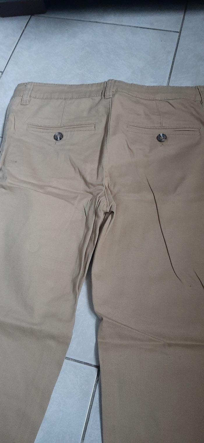 Pantalon chino beige