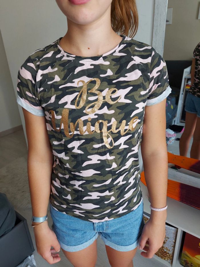 Tee shirt vert kaki camouflage Be Unique