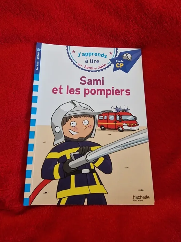 Livre j'apprends à lire sami et les pompiers