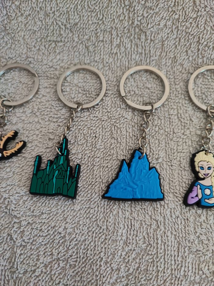 Porte clé reine des neiges - photo numéro 3