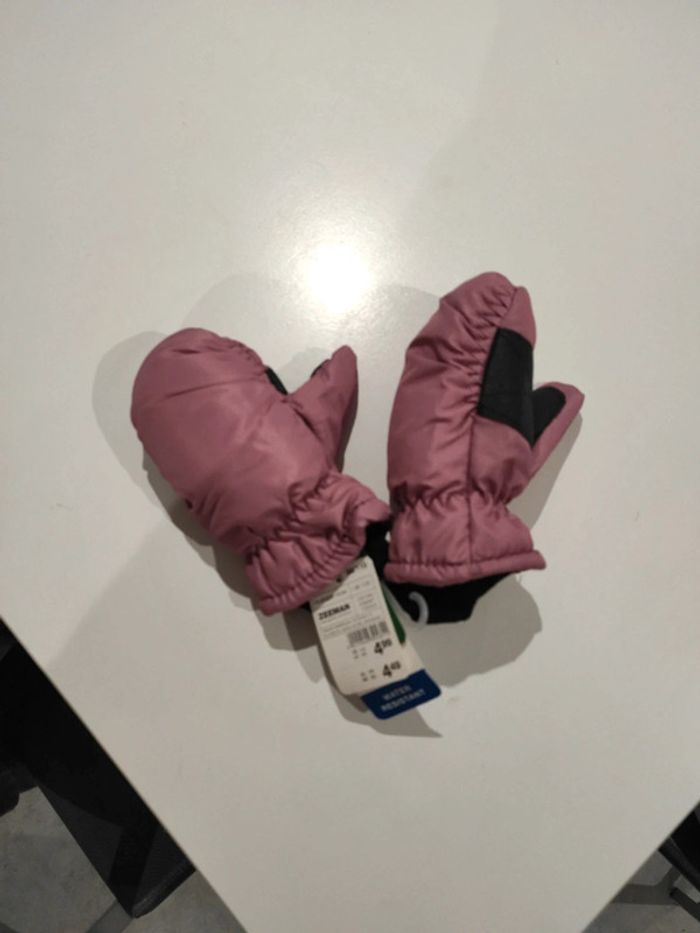 Moufles ski  neuves - photo numéro 2