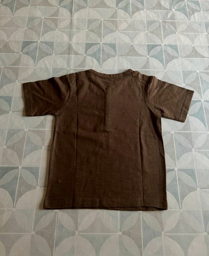 T shirt garçon -6 ans - Gémo - en très bon état - photo numéro 2