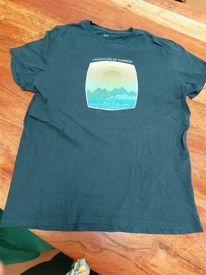 T-shirt