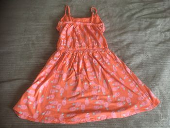 Robe Kiabi taille 8 ans
