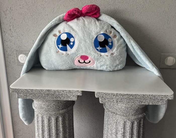 Peluche coussin tête de lapin
