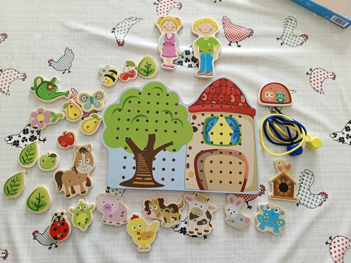 Jeux en bois et d'enfilage - photo numéro 4