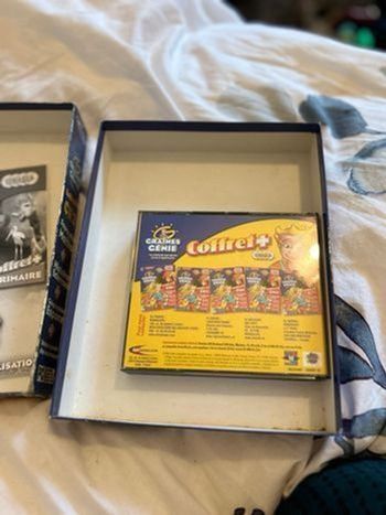 coffret éducatif “Graines de Génie – CE2” pour PC (CD-ROM). 8-9 ans