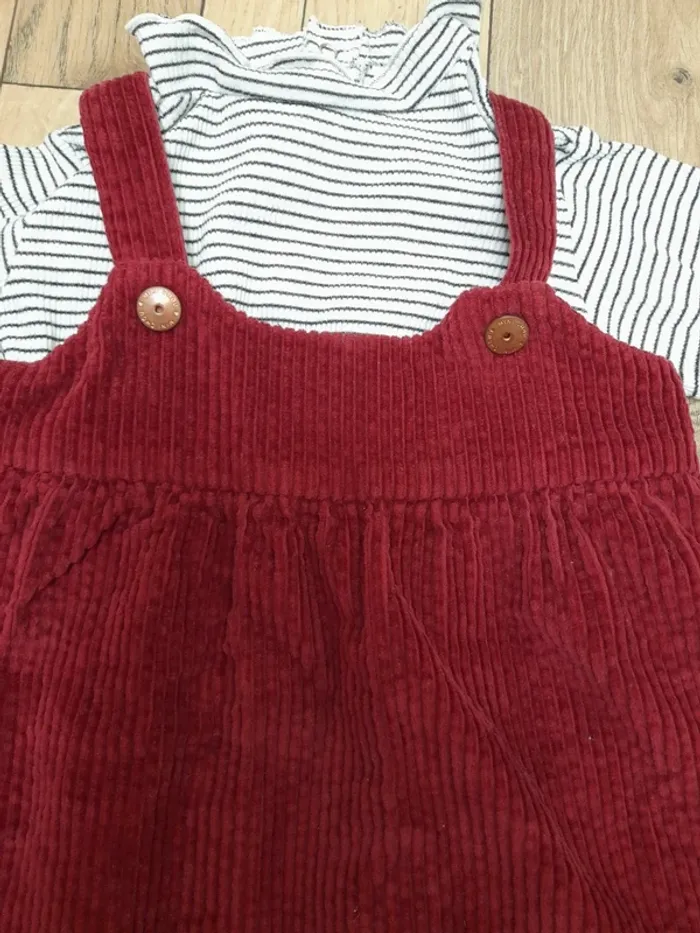 Robe en velours rouge 18 mois - photo numéro 2