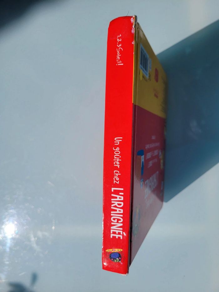 Livre animé à toucher 🕸 Un goûter chez l'araignée 🕷 - photo numéro 15