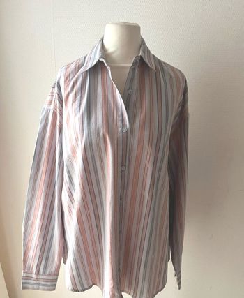 chemise camaïeu taille XXL, rayée gris, corail et bleue, 100 % coton