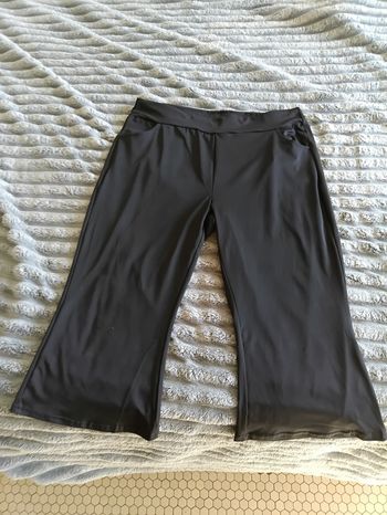 Pantacourt noir avec poches 3 XL