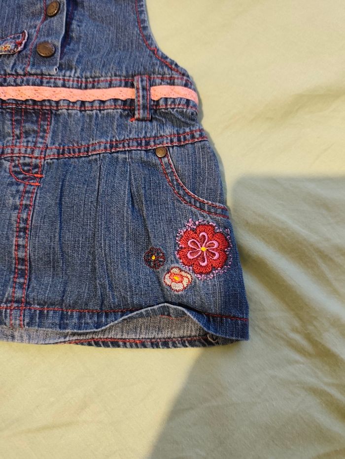 Robe 6 mois - photo numéro 2