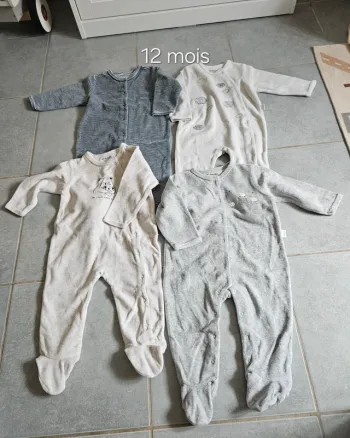 Lot 4 pyjamas Vertbaudet