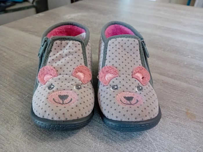 Chausson fille taille 22