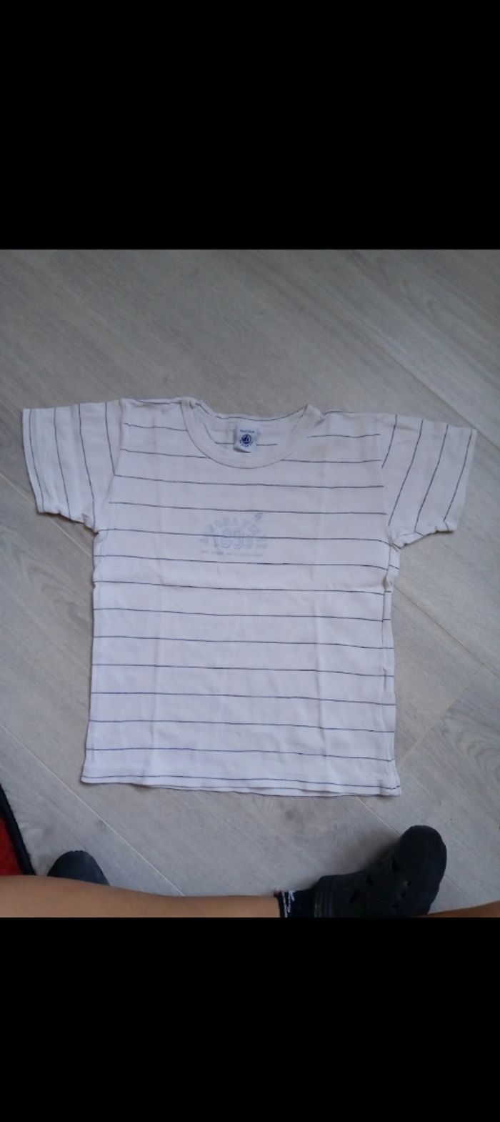 Tee shirt