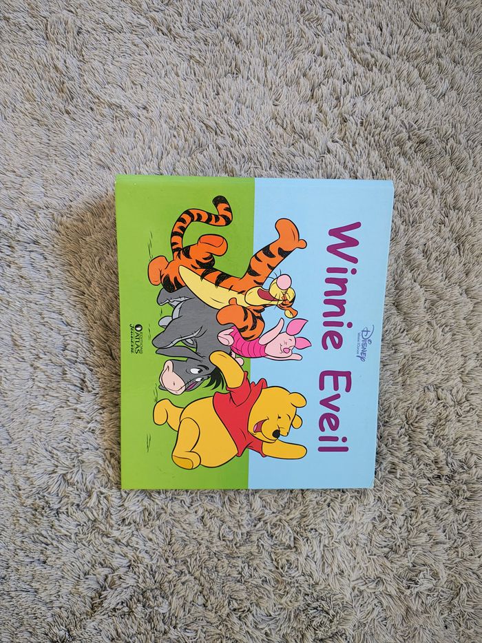 Ensemble Winnie Eveil: classeur et fiches - photo numéro 2