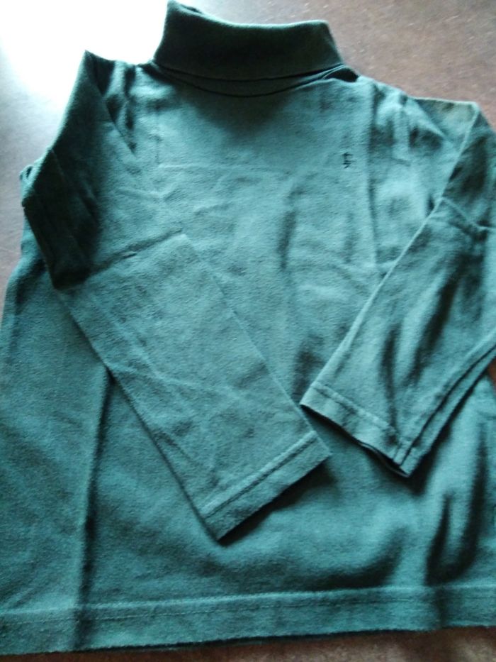 Col roulé vert foncé 5 ans Okaidi