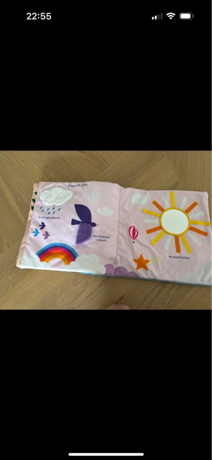 Livre en tissu bébé sensoriel et découverte neuf - photo numéro 4