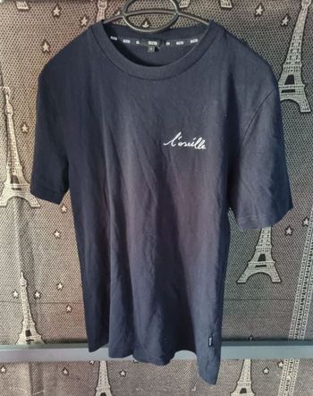 T-shirt marine avec écriture taille S