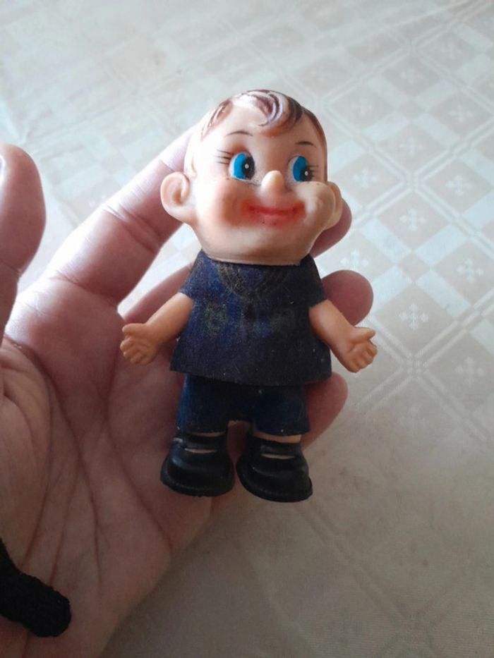 Mini poupée vintage - photo numéro 3