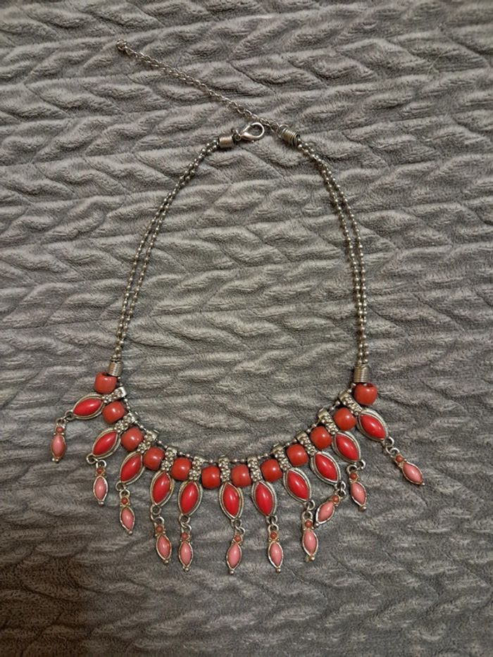 Collier ancien