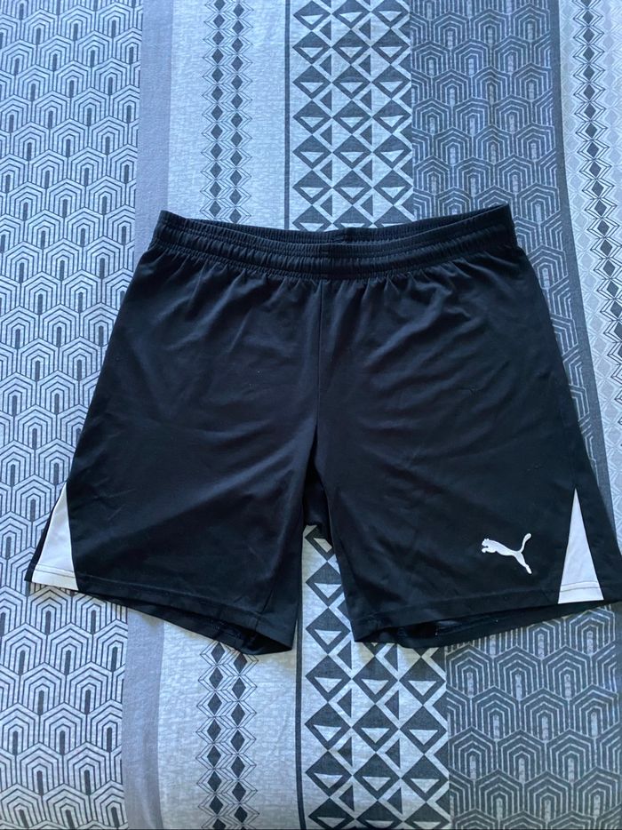 Short de sport Puma homme
