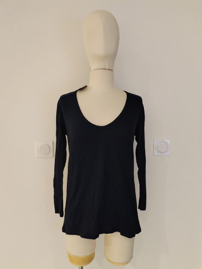 TEE-SHIRT FEMME BLEU MARINE VINTAGE A MANCHES LONGUES PETIT BATEAU T M/38 - photo numéro 2