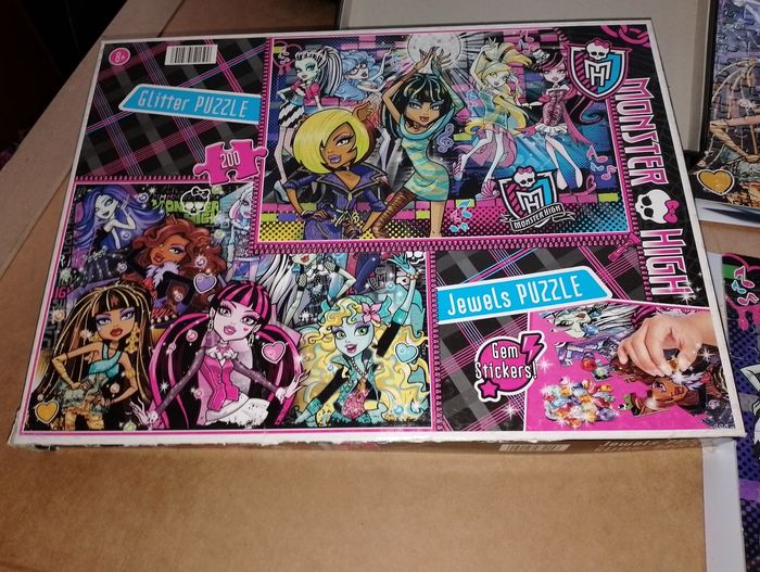 Lot de 2 puzzles monster high TBE complet - photo numéro 4