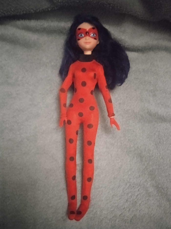 Lot barbie miraculous - photo numéro 2