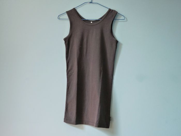 T-shirt fille 12 ans Name it Noir sans manches TBE