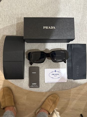 Lunettes Prada