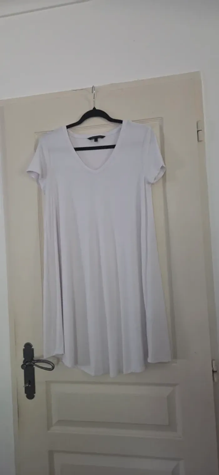 Robe blanche Armani Exchange taille M neuve - photo numéro 7