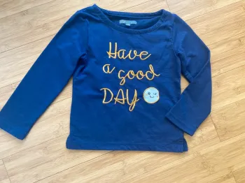 6 ans - Sweat bleu marine avec écriture doré et smiley