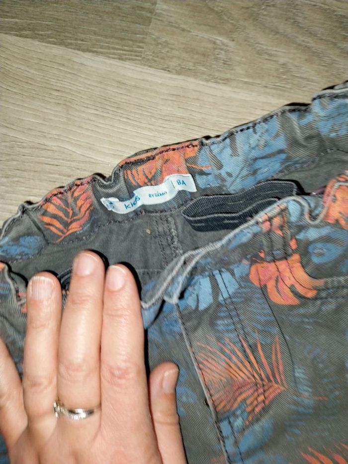Short garçon 8 ans gemo très bon état - photo numéro 3