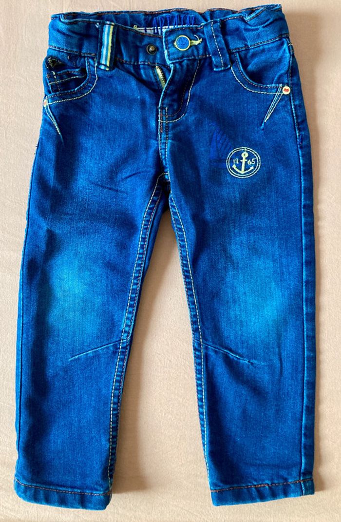 Lot de 5 pantalons - Taille 2 ans - photo numéro 2