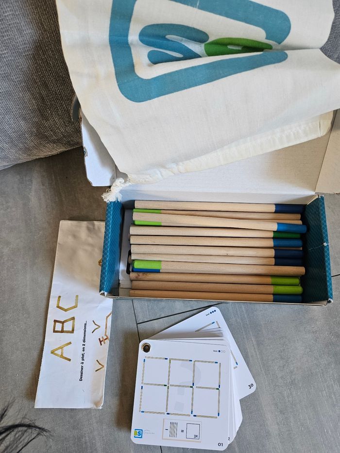 Puzzle battons en bois Montessori - photo numéro 3