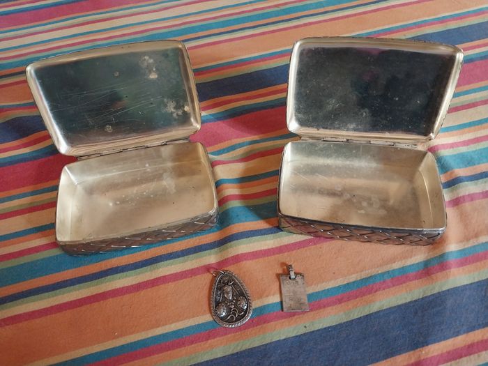 Lot de 2 Boites a bijoux en metal argenté - photo numéro 4