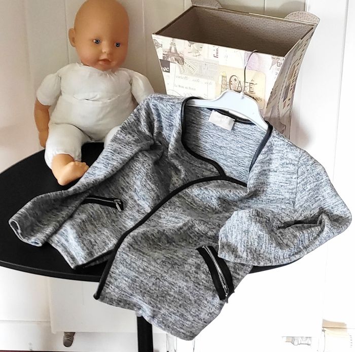 Gilet fille 6 ans – style veste gris moucheté