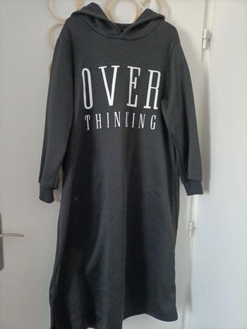 Robe sweat avec capuche