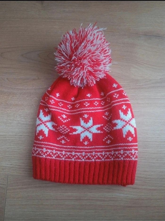 Bonnet enfant à pompom