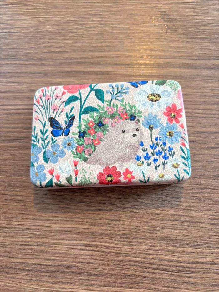 Mini boîte à bijoux / secrets